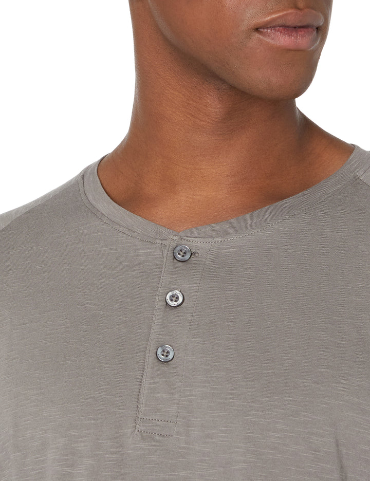 Grey Slub Henley – Organic Signatures